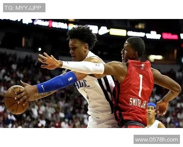 火箭队与魔术队首场对决精彩回顾与赛后分析